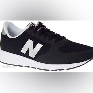 Women’s New Balance 215s